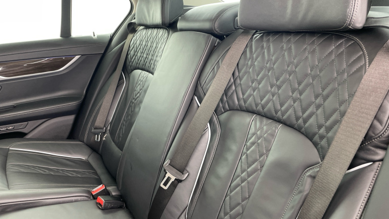 BMW 7 Series 740e Exclusive 4dr Auto Saloon